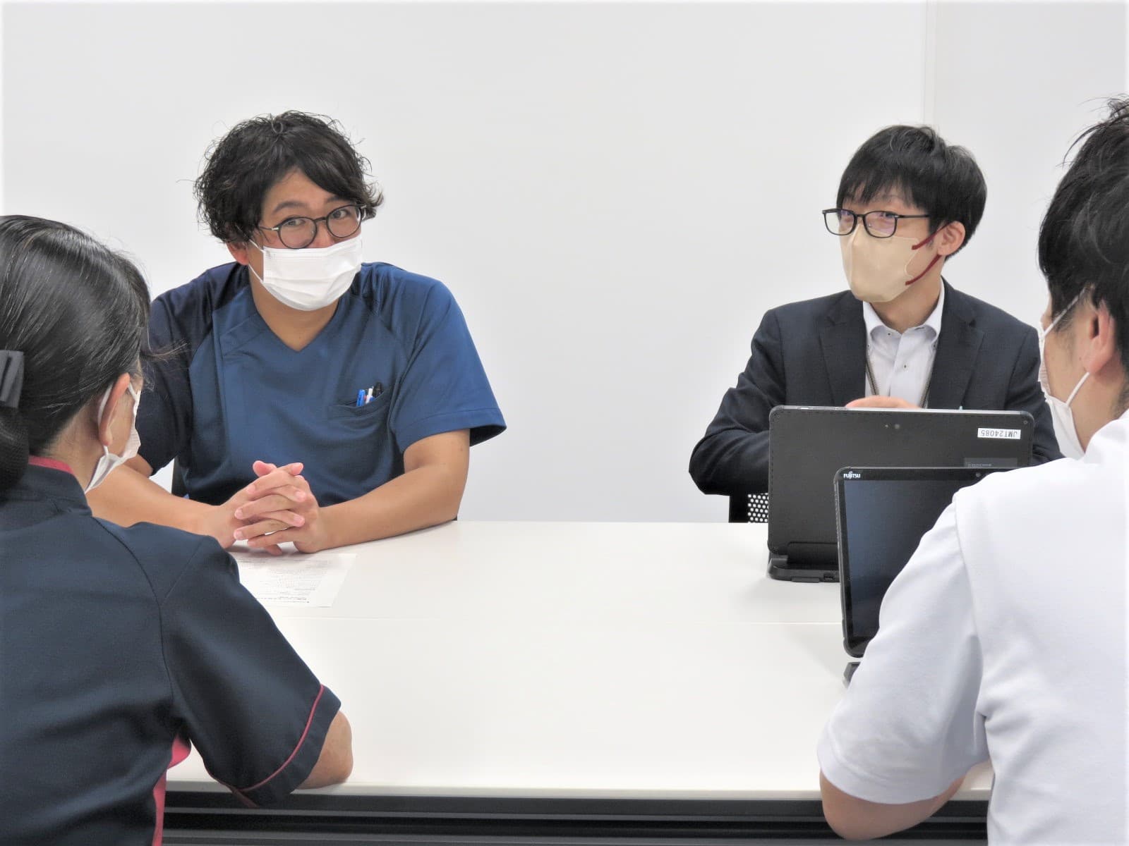 総合予約センターの皆さまへのインタビュー